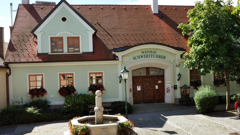 Winzerhaus, © Weingut Schwertführer 47er Winzerhaus, © Weingut Schwertführer 47er