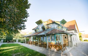 Heurigenlokal aussen, © schwarz-koenig.at Heurigenlokal aussen