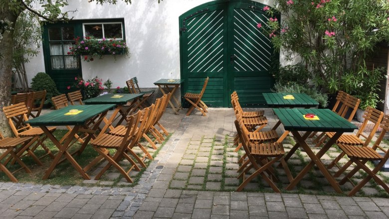 Heuriger & Weinbau Zechmeister, © Hans Krist Heuriger & Weinbau Zechmeister, © Hans Krist